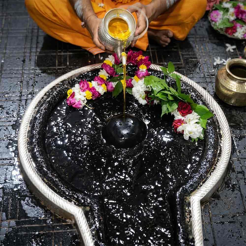 Murti at Baidyanath Dham, Deoghar