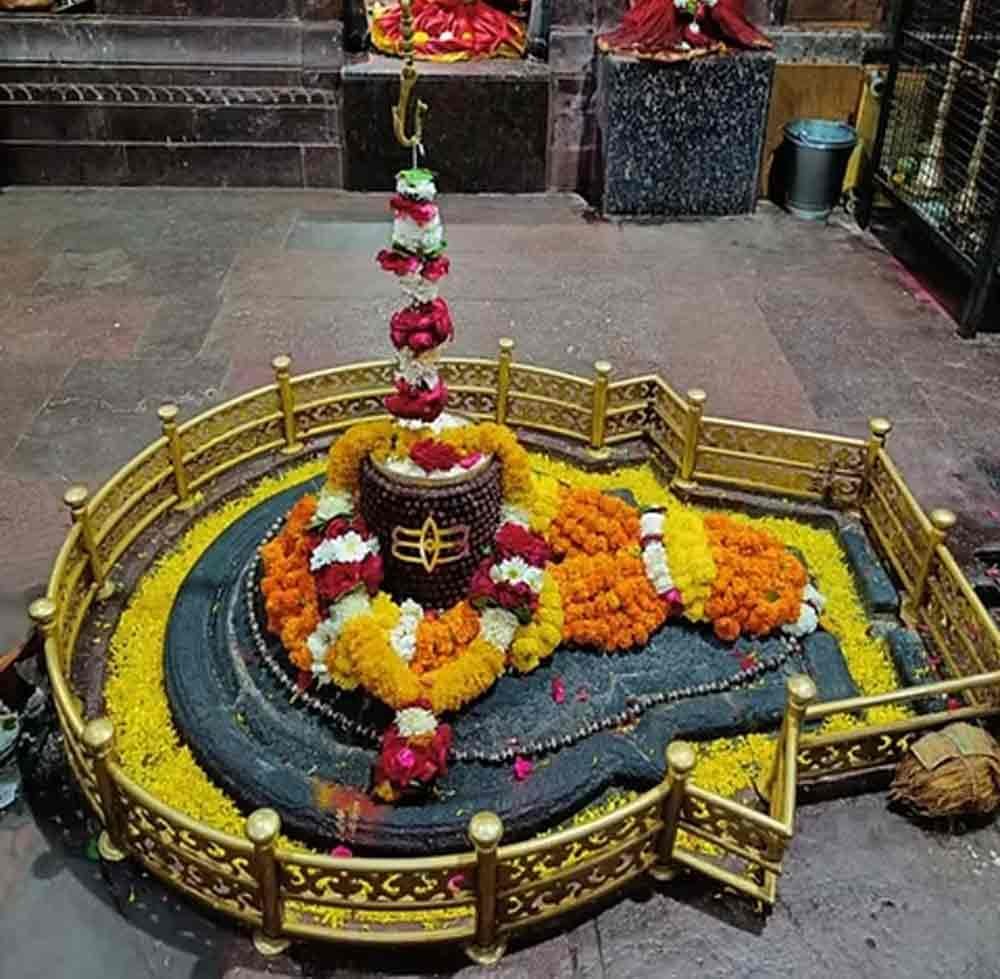Murti at Grishneshwar Jyotirlinga Temple