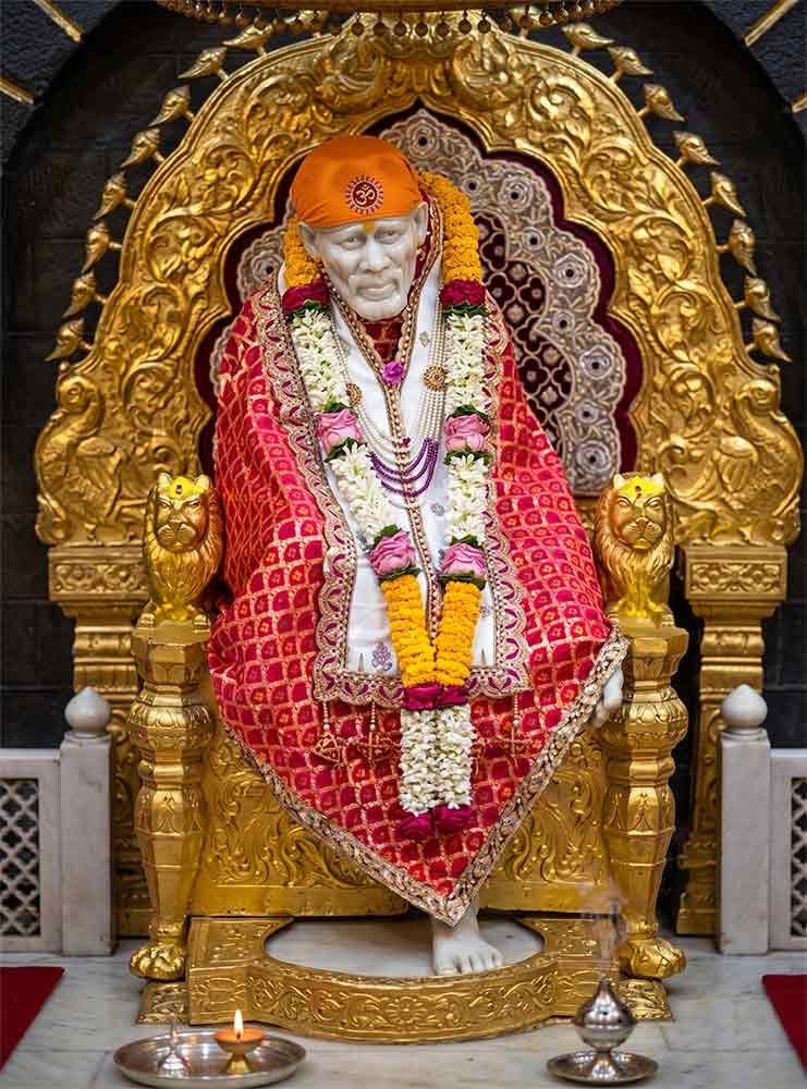 Murti at Shri Sai Baba Temple — Shirdi Dham